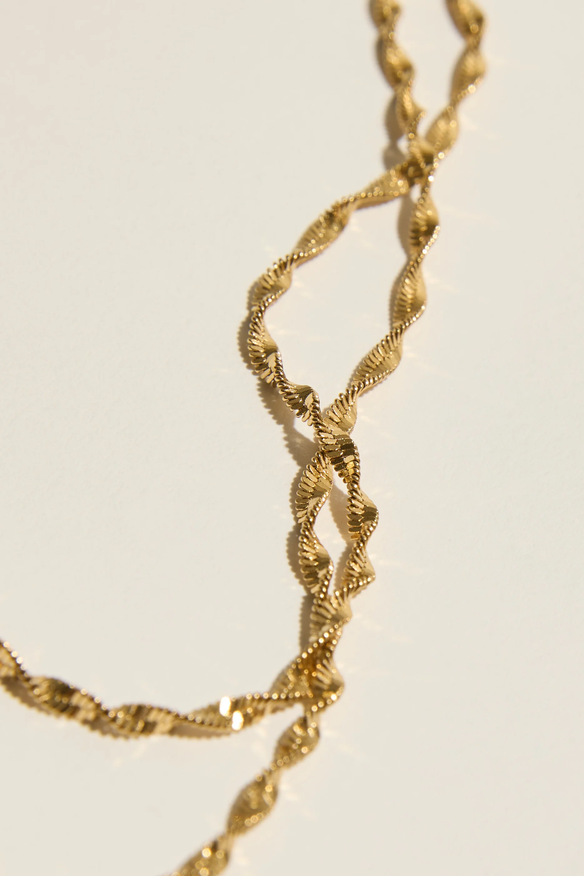 Atelier 19 Twisted Necklace - Image 2