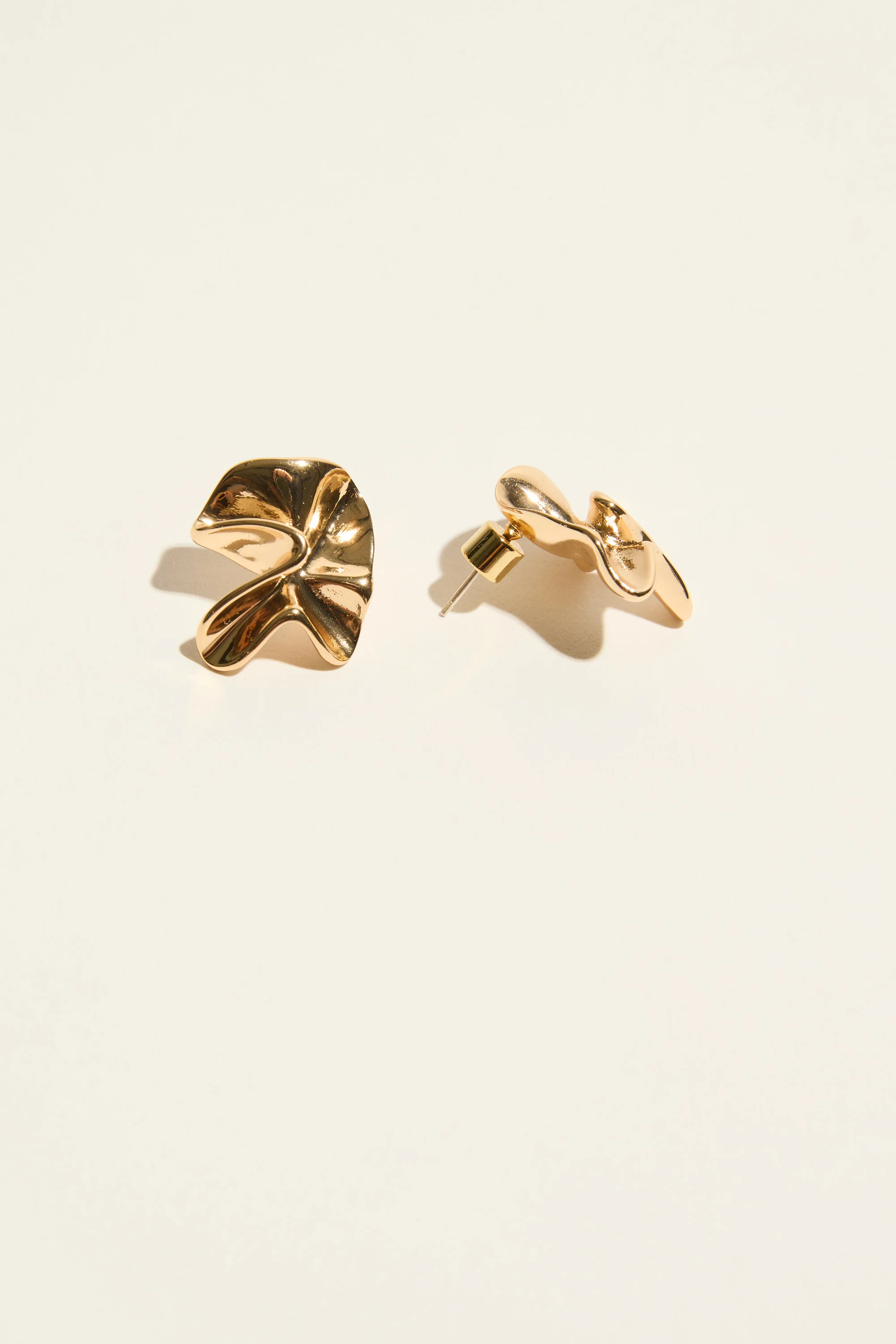 Bela Sonder Lukot Earrings - Image 2