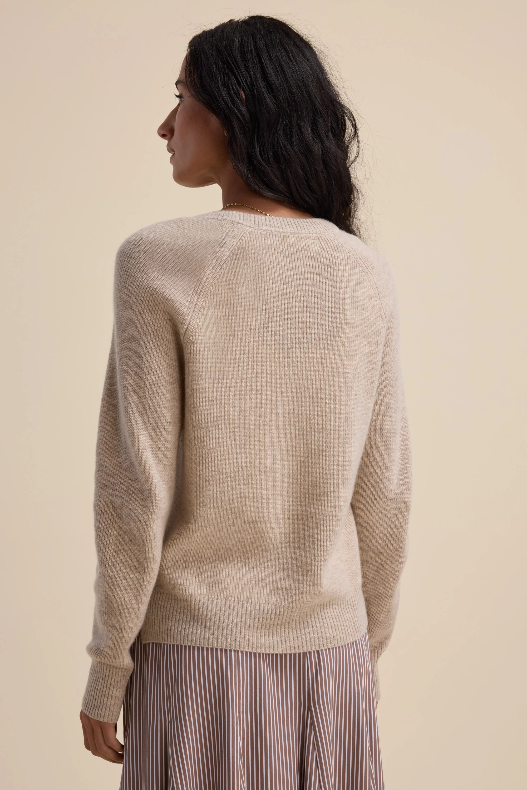 Elementary Cashmere Blend V Neck Sweater - Image 6