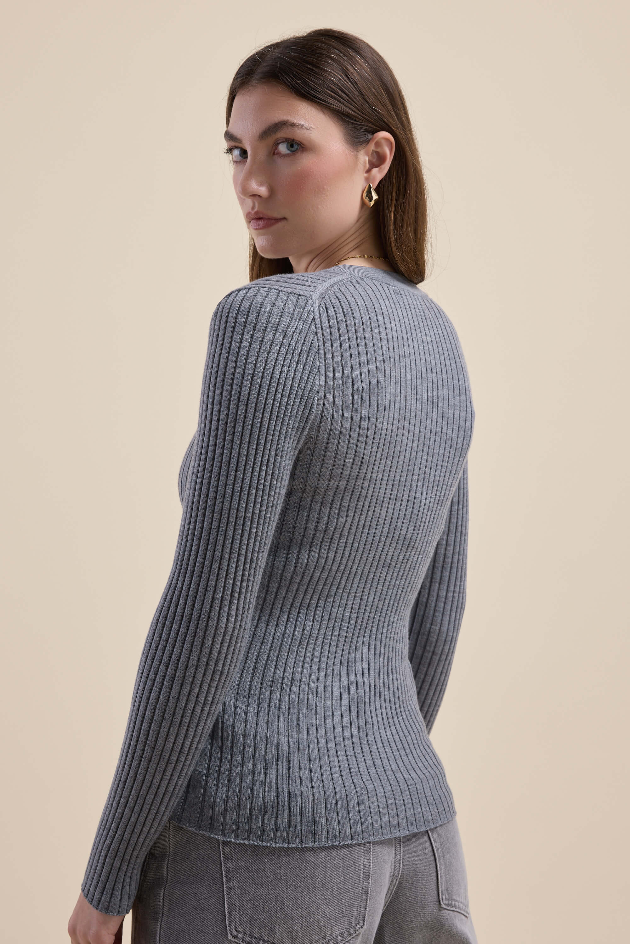 Elementary ZQ Merino V Neck Top - Image 6