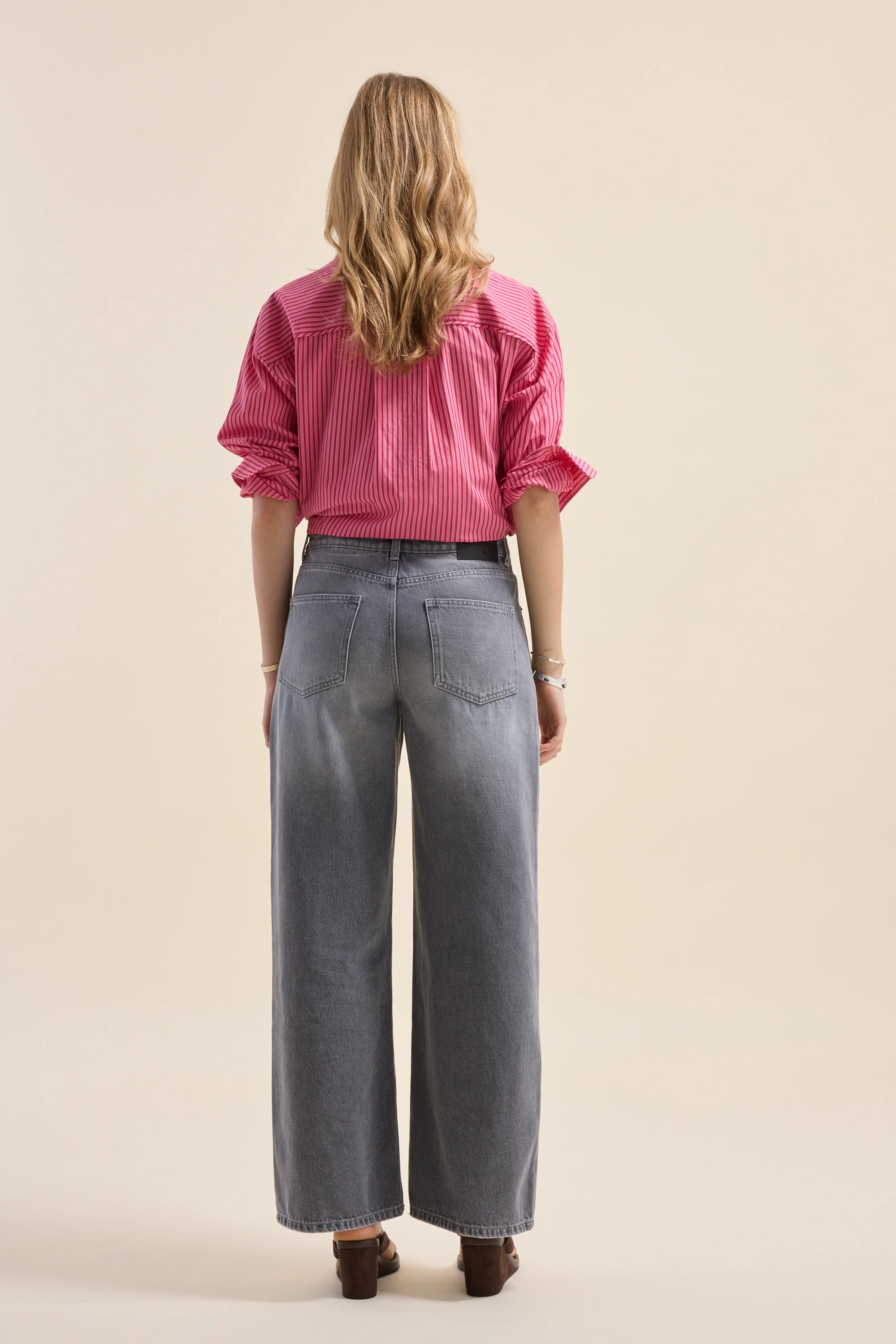 Florida Low Rise Wide Leg Jean - Image 10