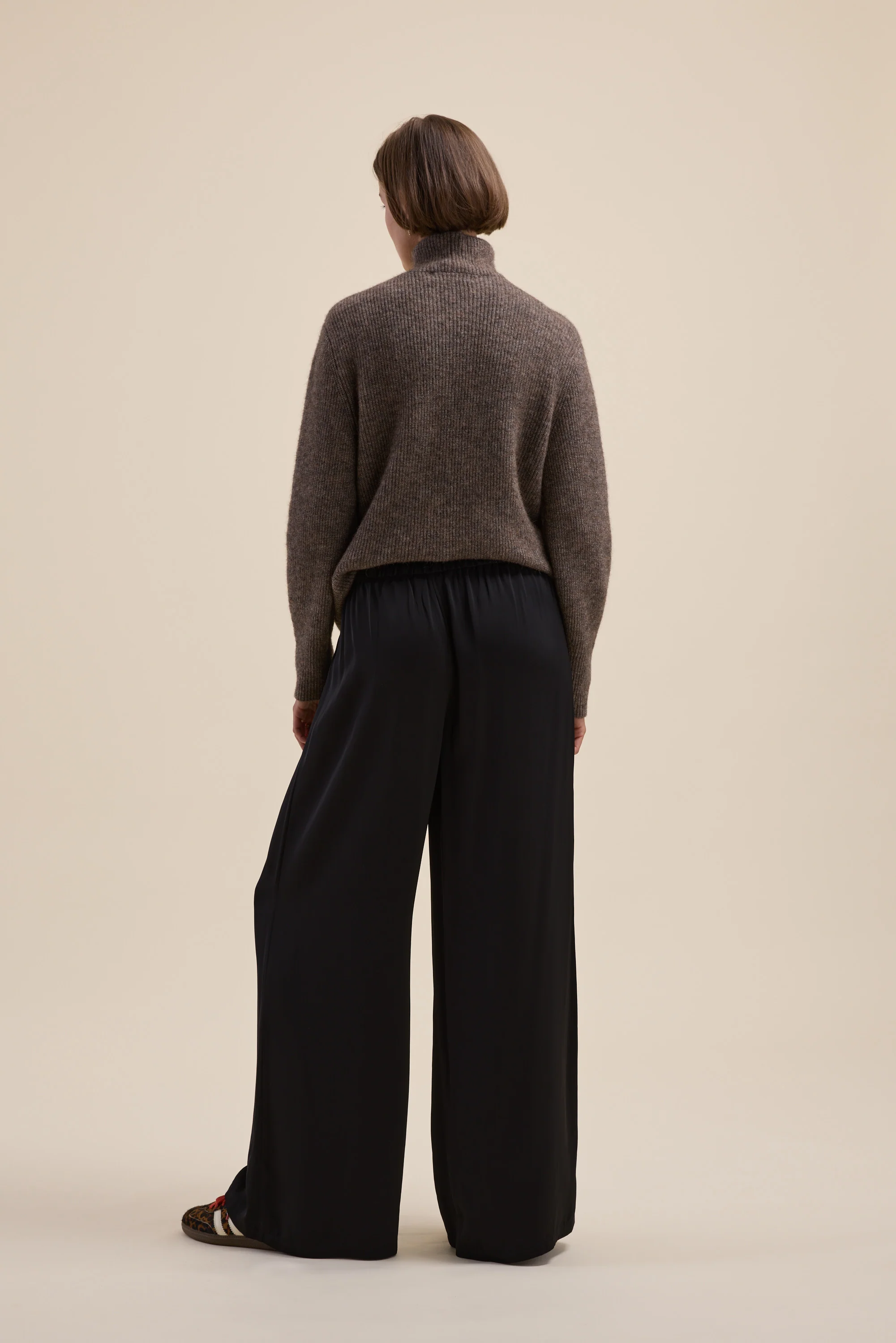 Jolie Satin Pants - Image 7