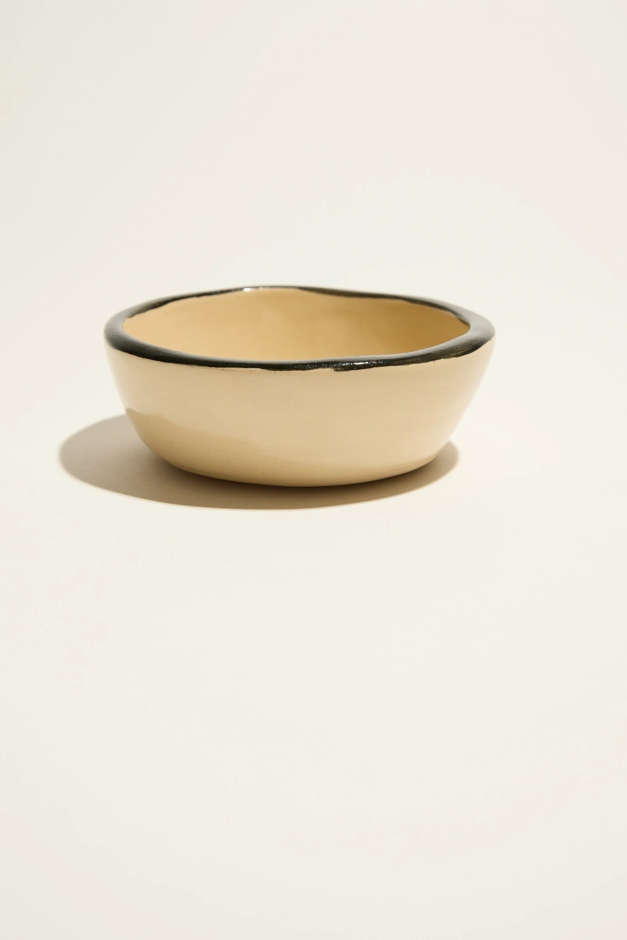 Magnolia Lane Bow Dish - Image 2