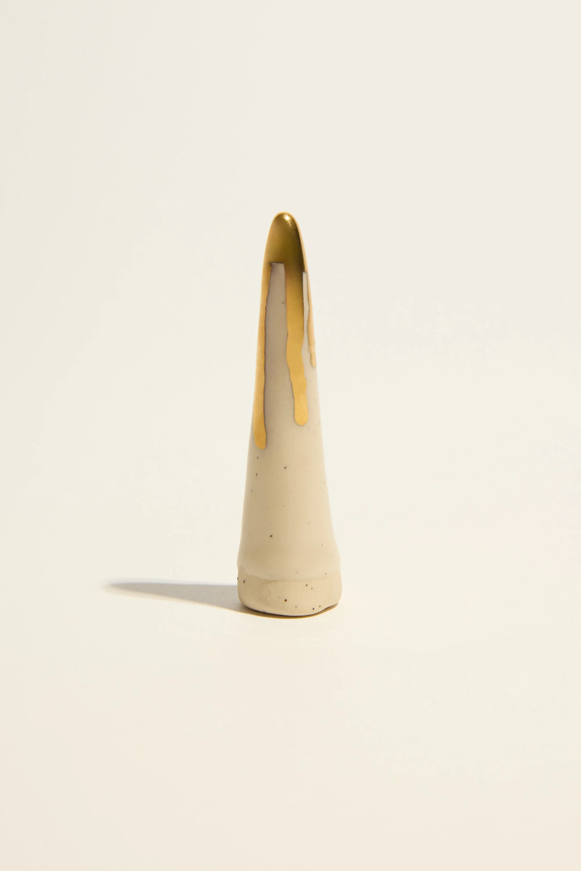 Magnolia Lane Gold Tip Ring Cone
