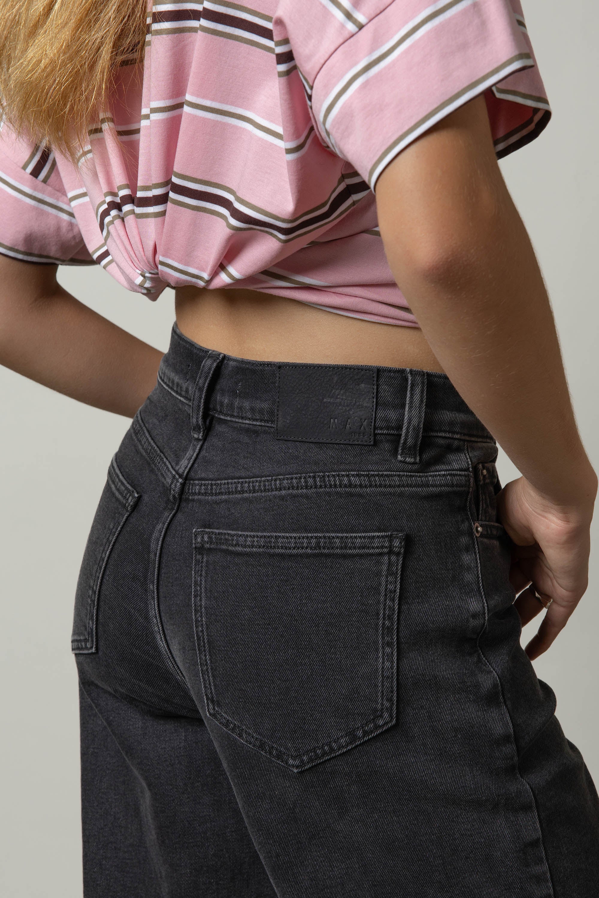 Nevada Wide Jeans - Image 4