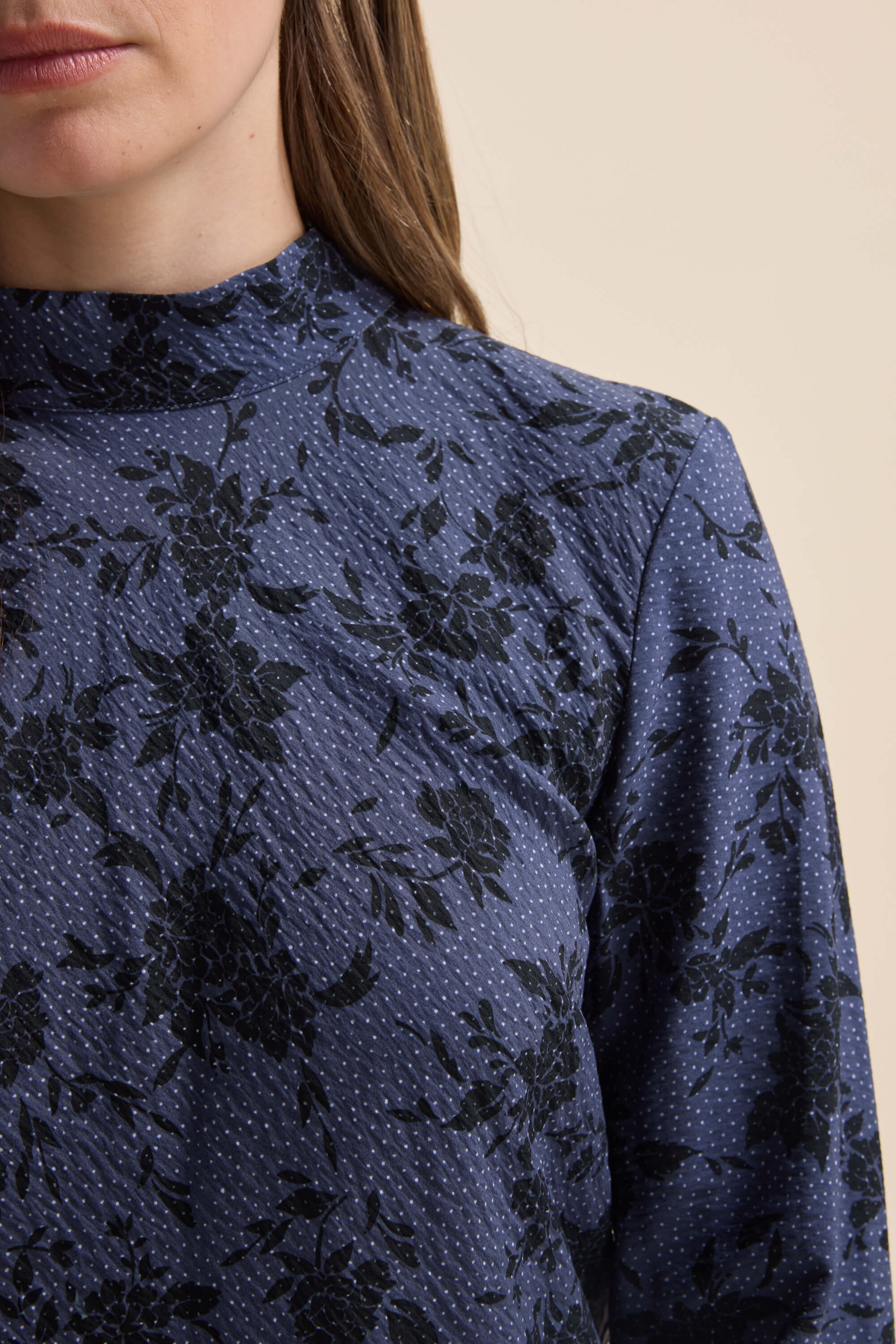 Reagan Bell Sleeve Top - Image 7