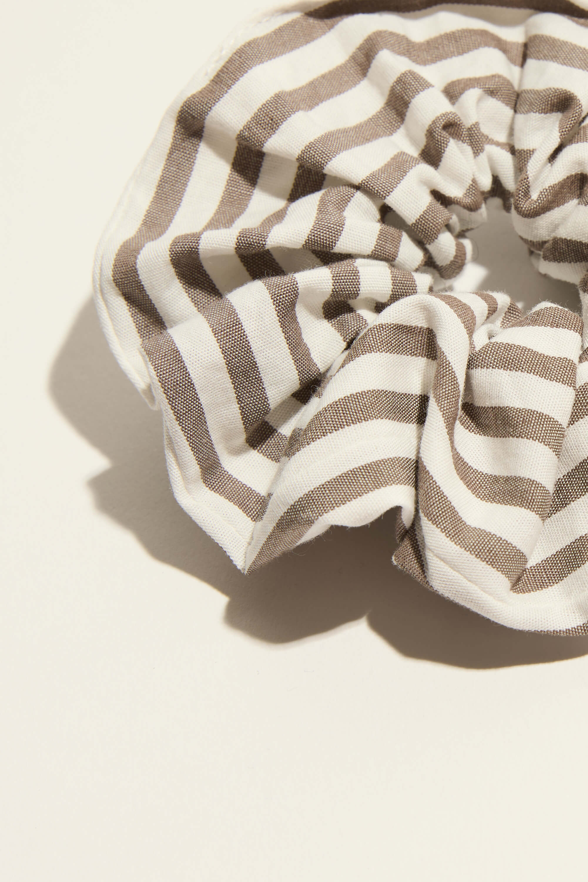 Sadie Organic Cotton Scrunchie - Image 2