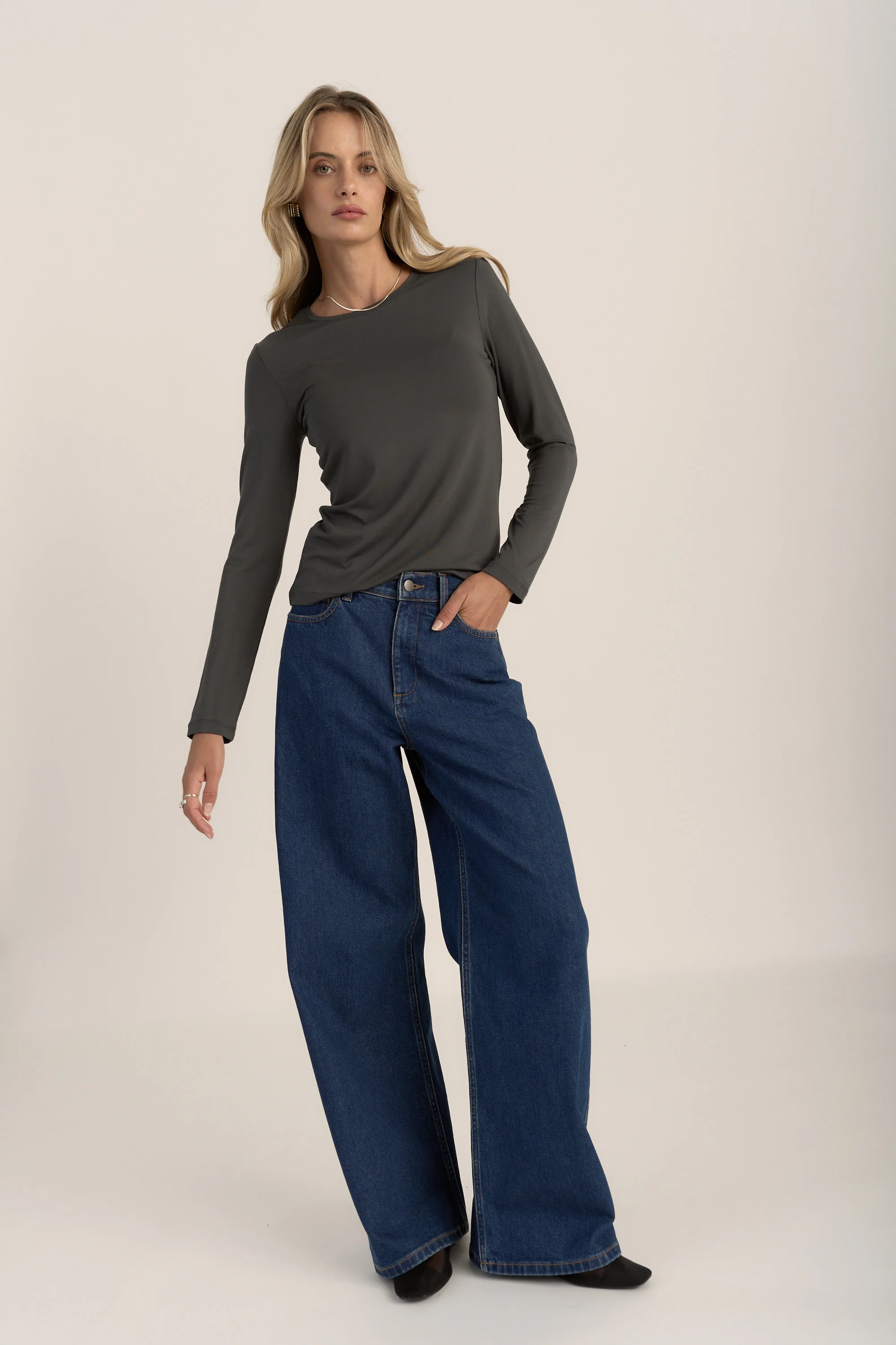 Stella Long Sleeve Crew Neck Tee - Image 5