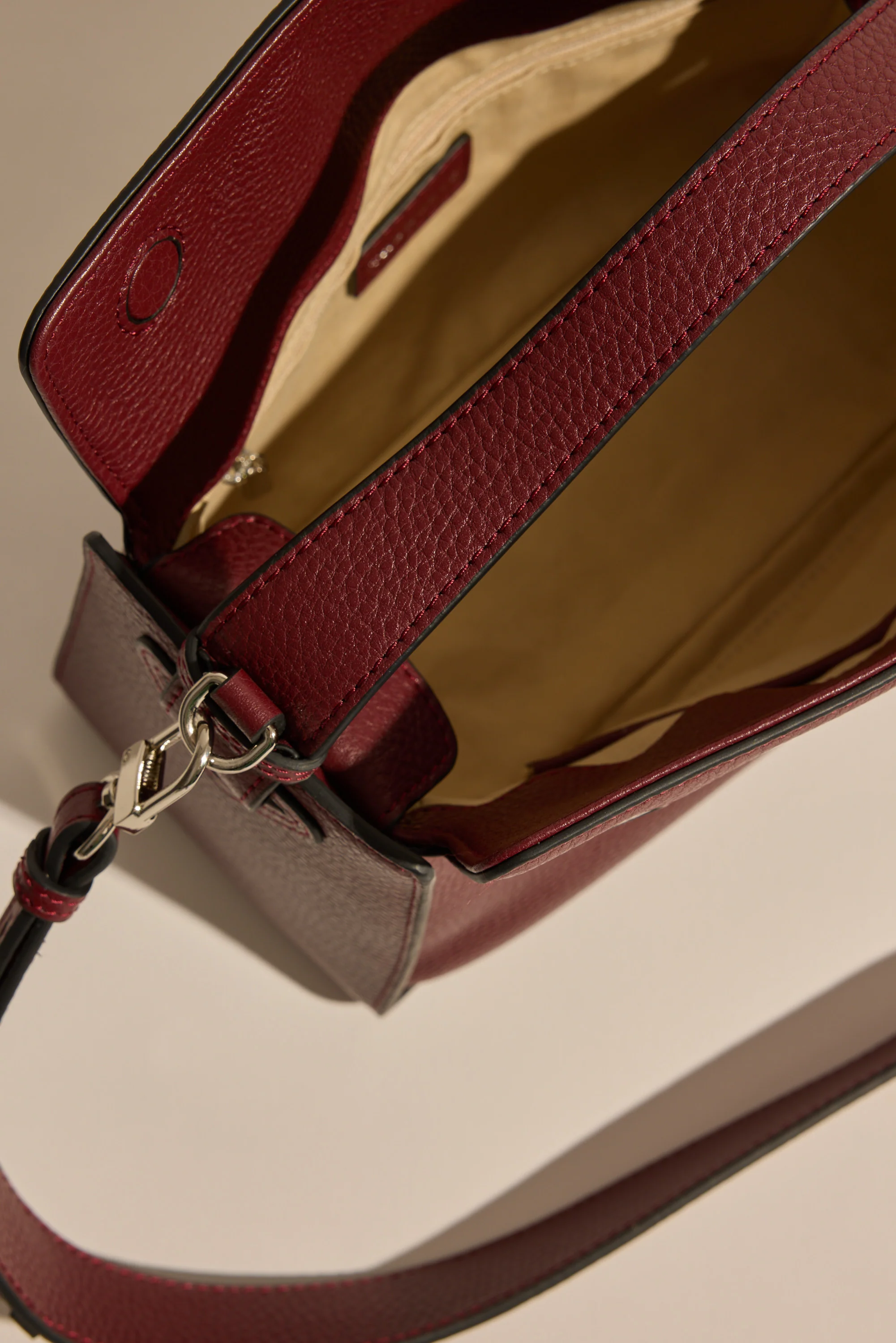 The Horse Clementine Bag - Image 2