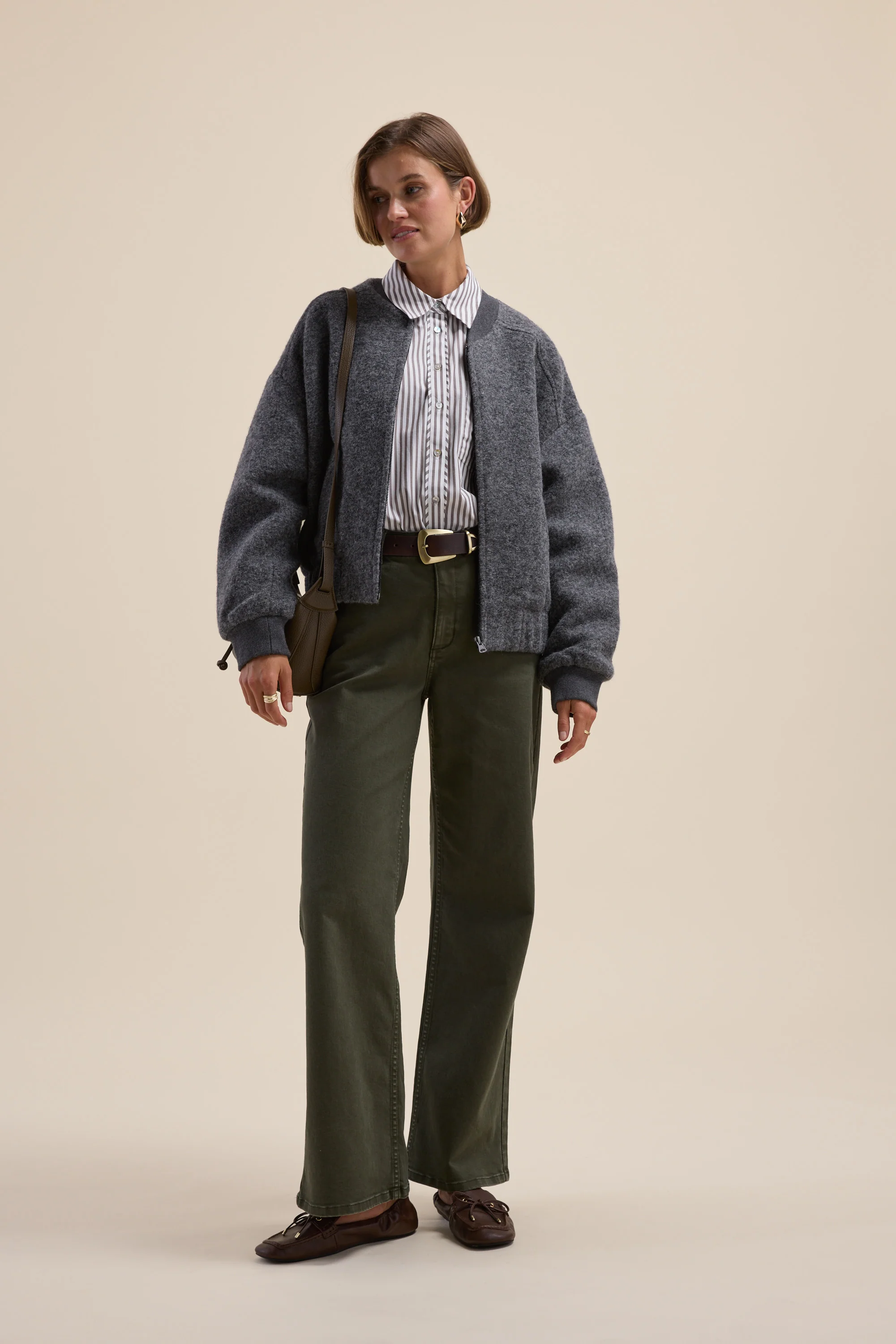 The Mid Rise Wide Leg Jeans - Image 6
