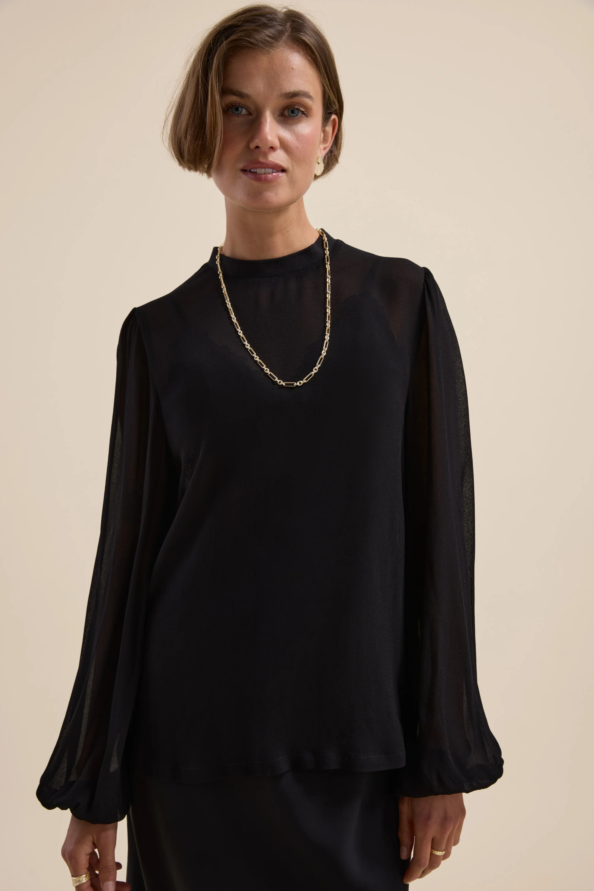 The Ultimate Layering Top - Image 4