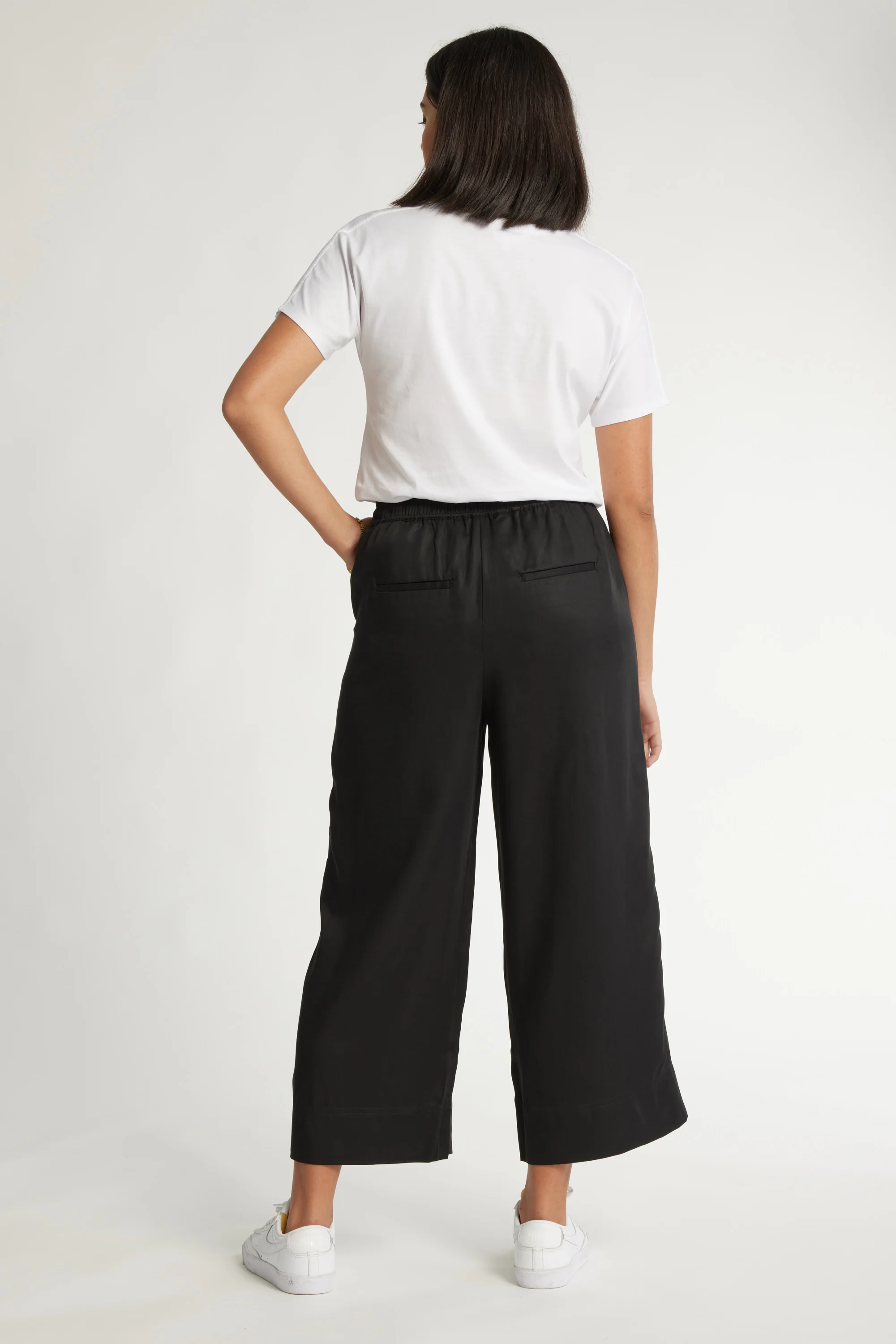 The Wide Leg Crop Pants - Image 5