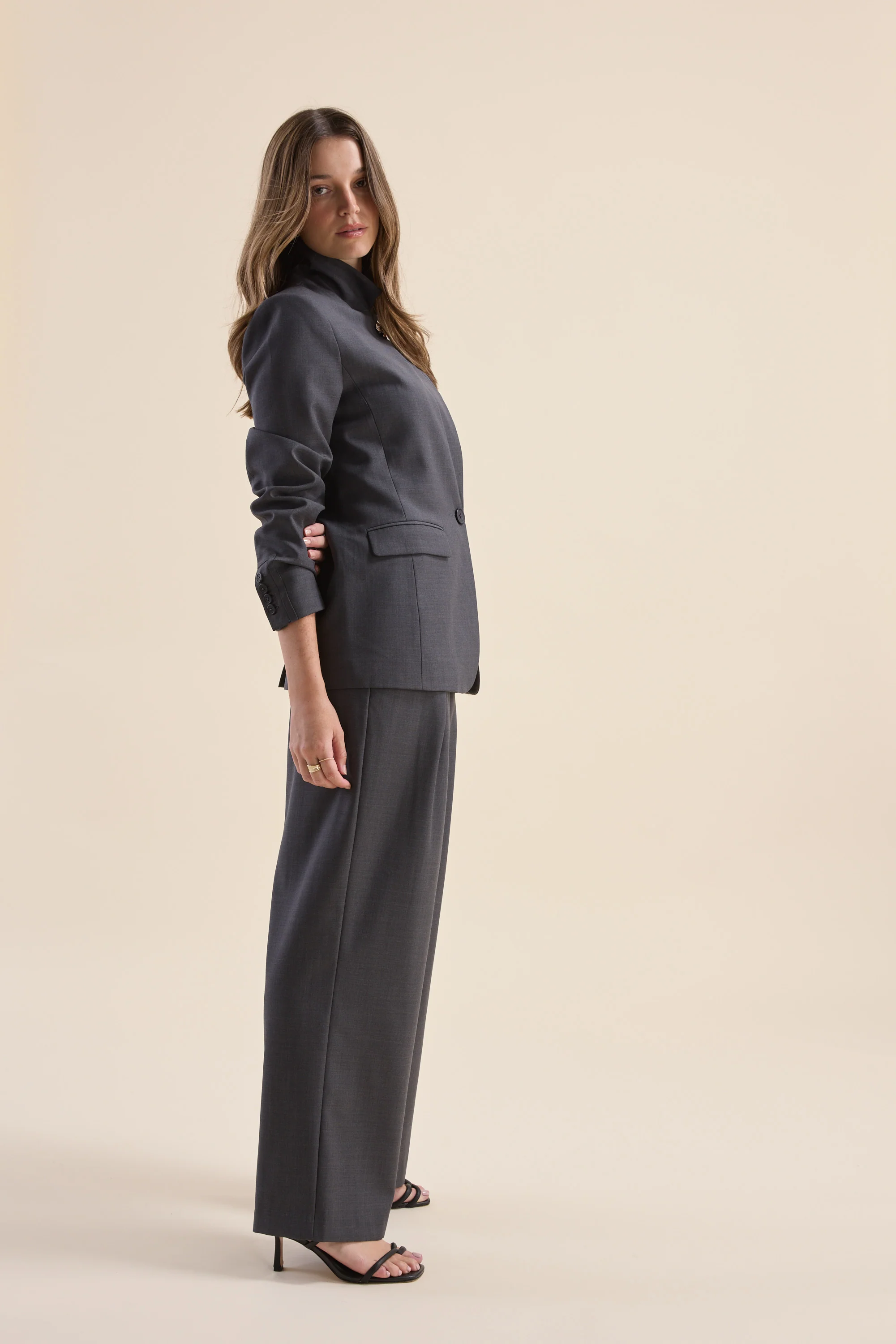 The Wool Blend Blazer - Image 3
